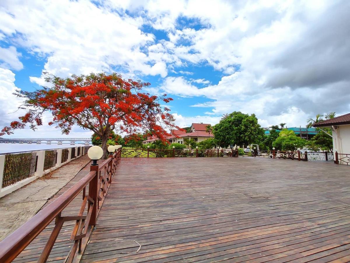 Attran Hotel Mawlamyine Kültér fotó