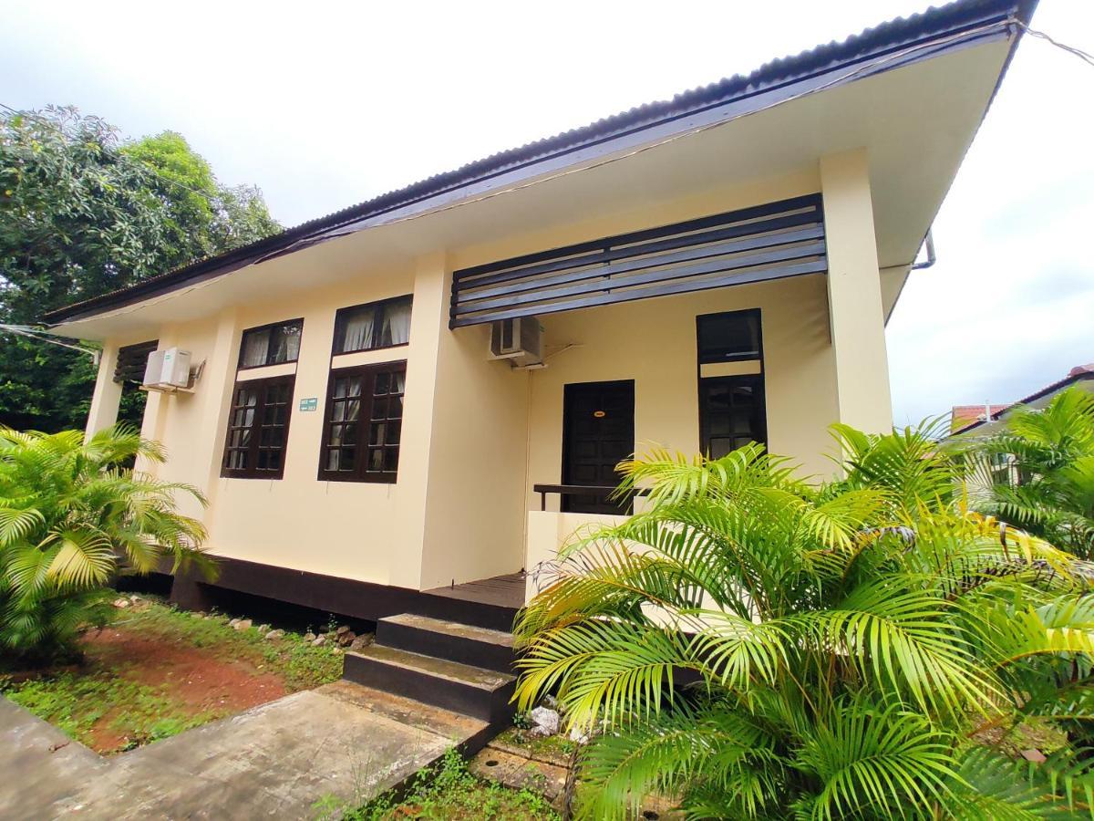 Attran Hotel Mawlamyine Kültér fotó