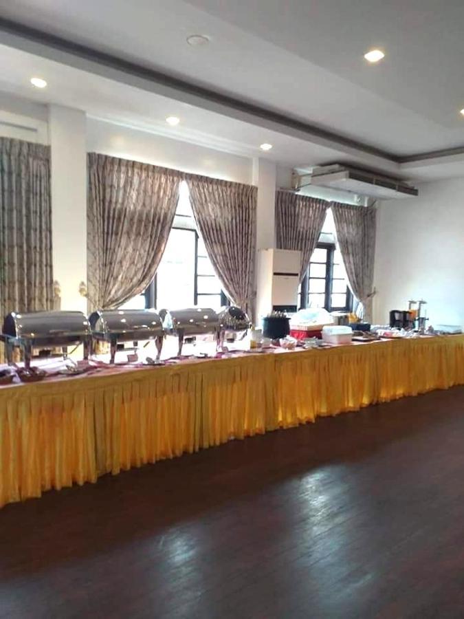 Attran Hotel Mawlamyine Kültér fotó