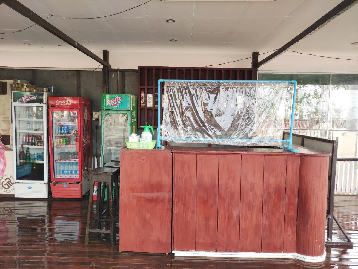 Attran Hotel Mawlamyine Kültér fotó